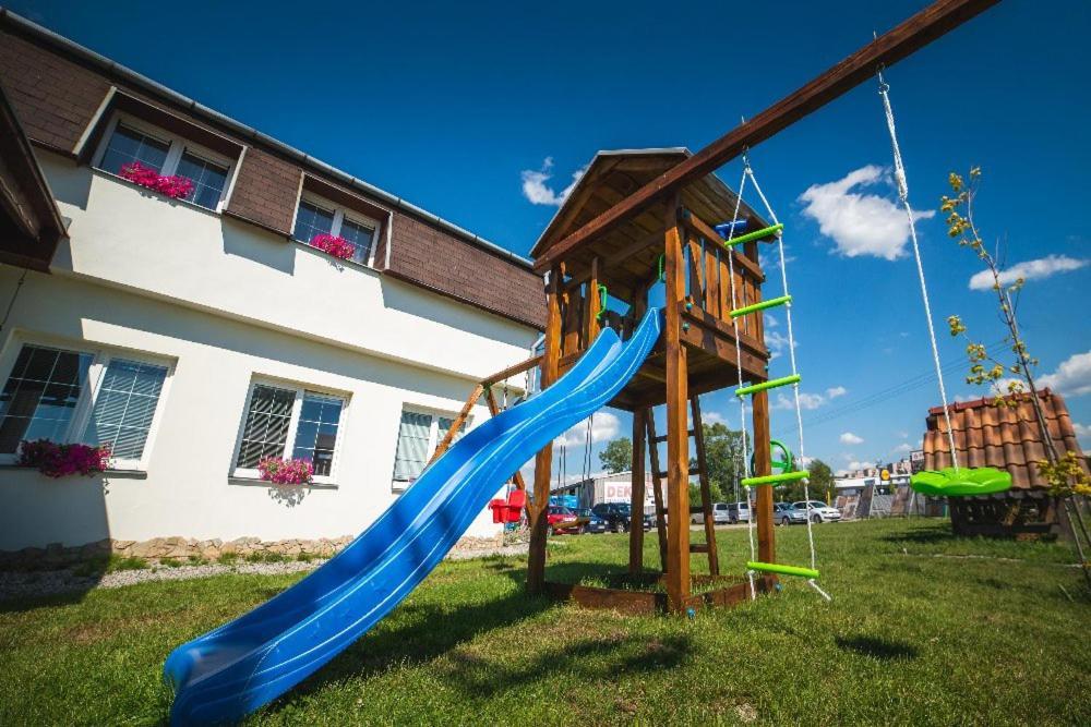 Apartmany Minata Liptovský Mikuláš Buitenkant foto