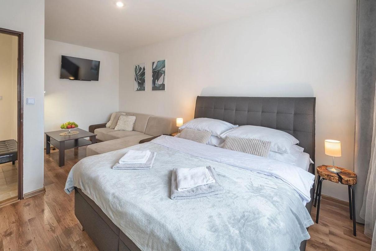 Apartmany Minata Liptovský Mikuláš Buitenkant foto